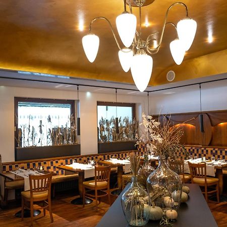 Erck- Flair Hotel & Restaurant Бад-Шёнборн Экстерьер фото