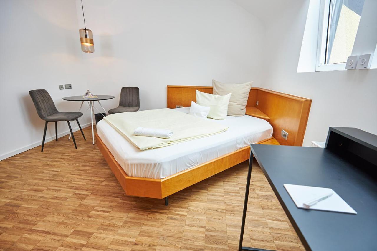 Erck- Flair Hotel & Restaurant Бад-Шёнборн Экстерьер фото