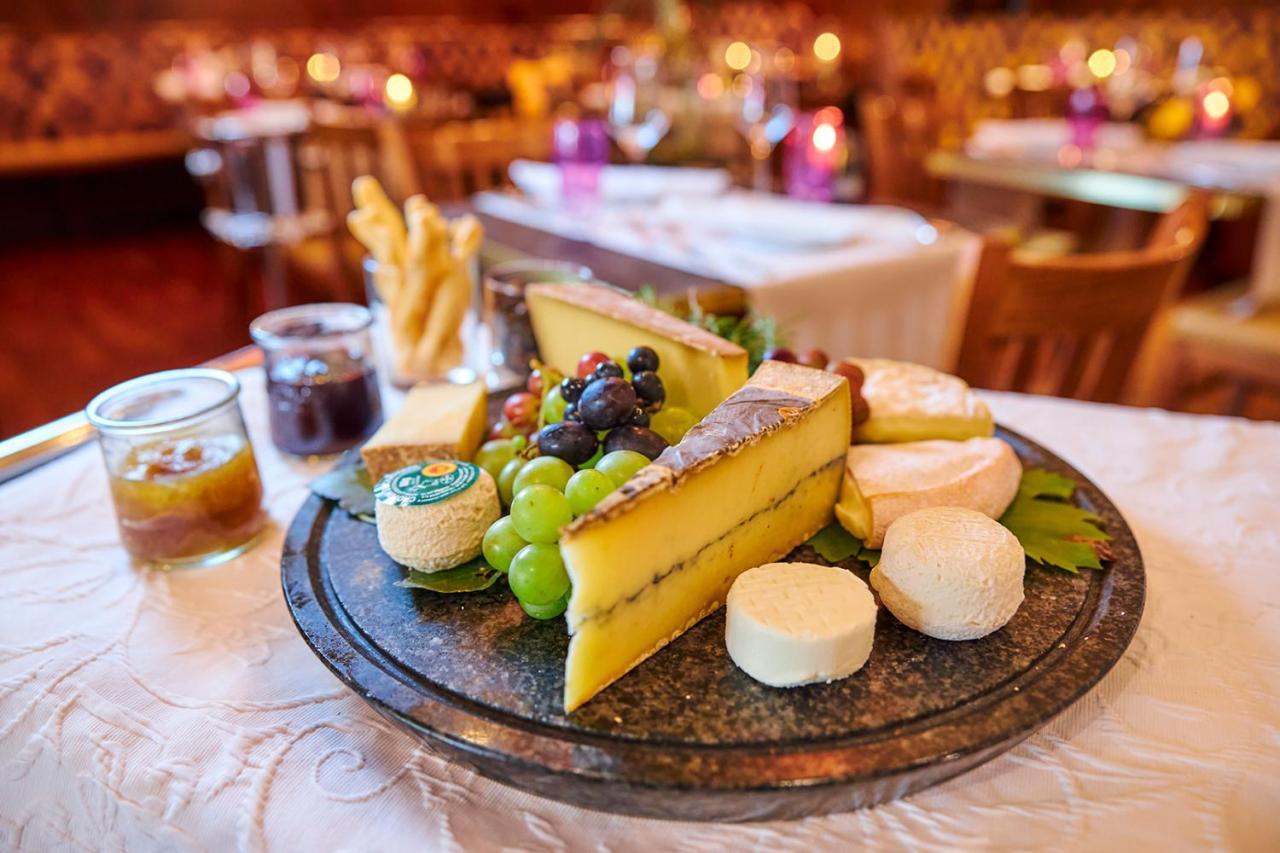 Erck- Flair Hotel & Restaurant Бад-Шёнборн Экстерьер фото