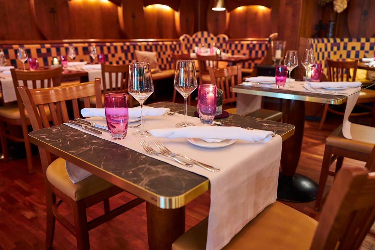 Erck- Flair Hotel & Restaurant Бад-Шёнборн Экстерьер фото