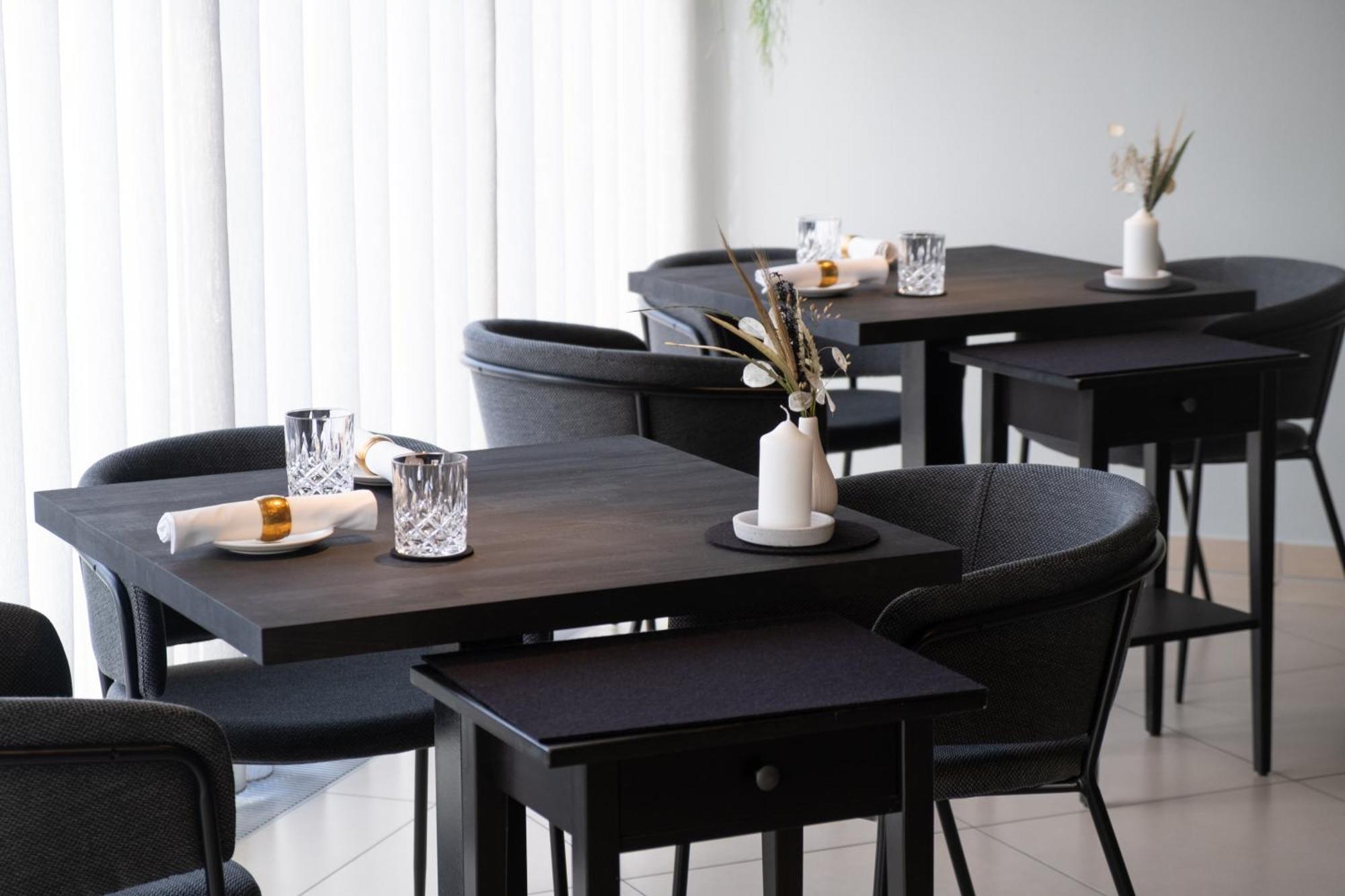 Erck- Flair Hotel & Restaurant Бад-Шёнборн Экстерьер фото
